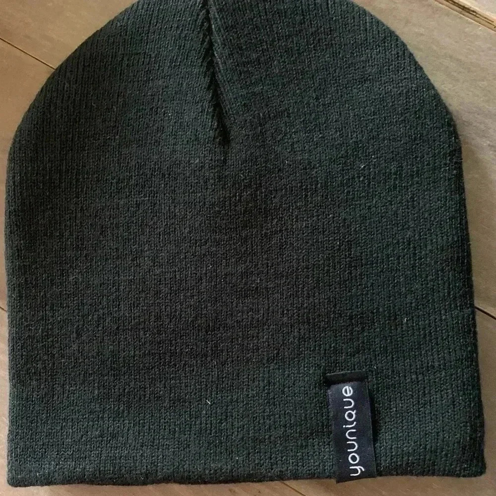 NEW younique black beanie